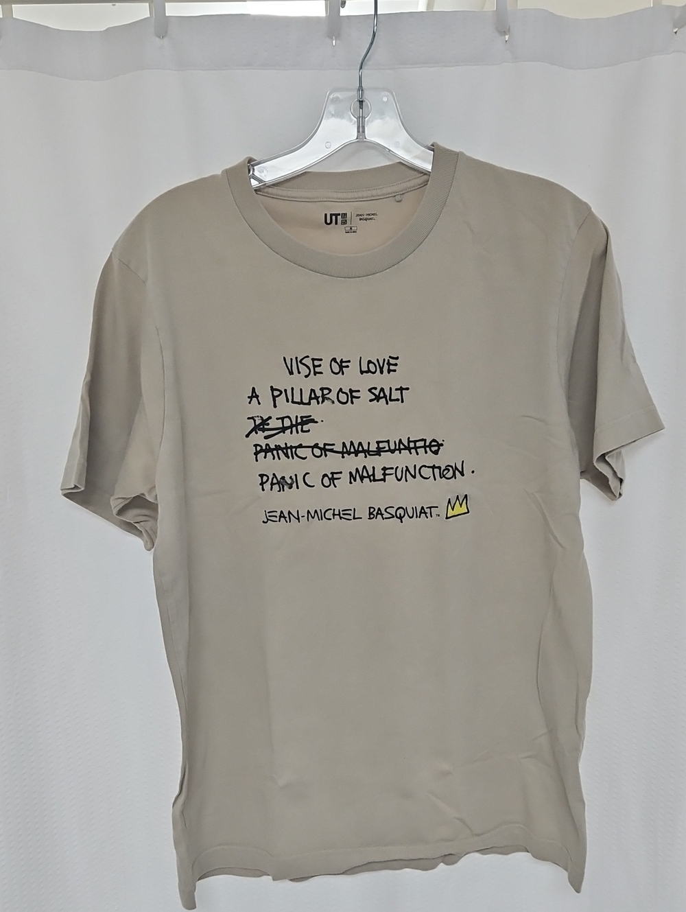 Uniqlo Beige Graphic Jean-Michel Basquiat Tee with Black & Yellow Print